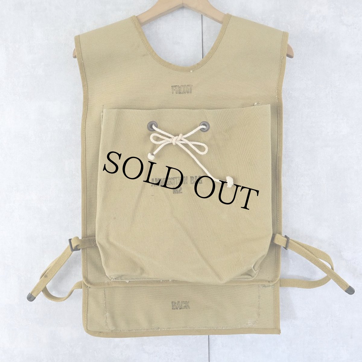 画像1: 40's WWII U.S.ARMY Ammunition Carrying Bag M2 (1)