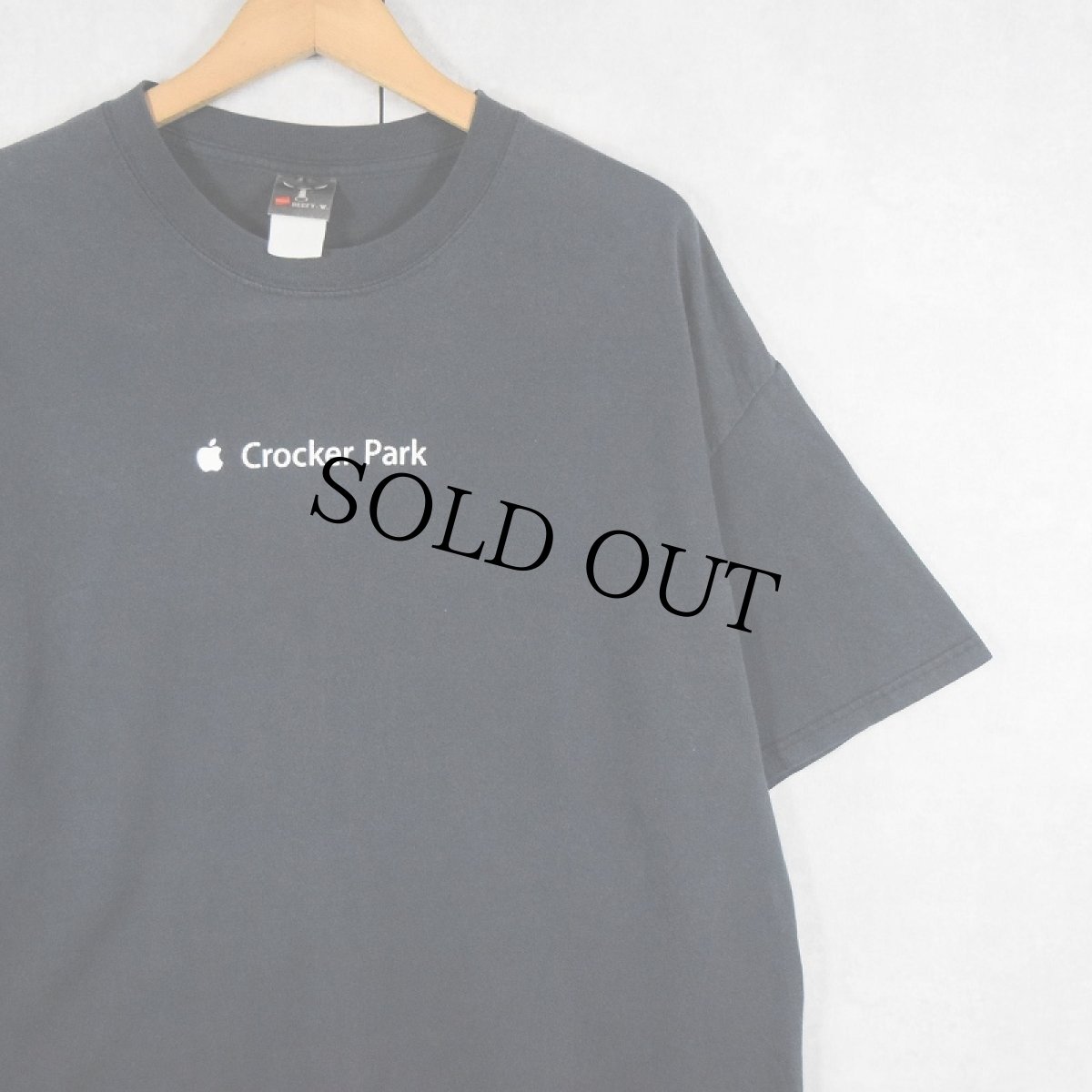 画像1: 2000's Apple "Crocker Park" ロゴプリントTシャツ BLACK (1)