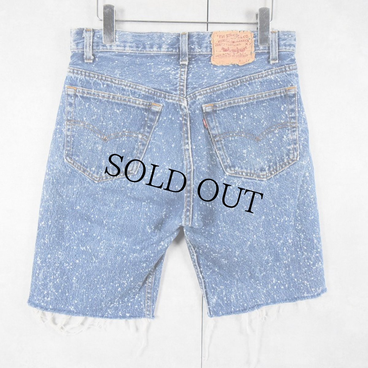 画像2: 80's Levi's 501 USA製 "Galactic wash" カットオフ デニムショーツ W31 (2)