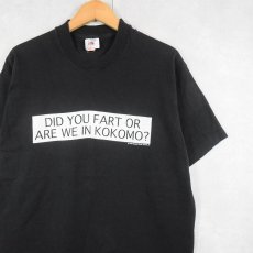 画像1: 90's USA製 "DID YOU FART OR ARE WE IN KOKOMO?" ジョークプリントTシャツ BLACK L (1)