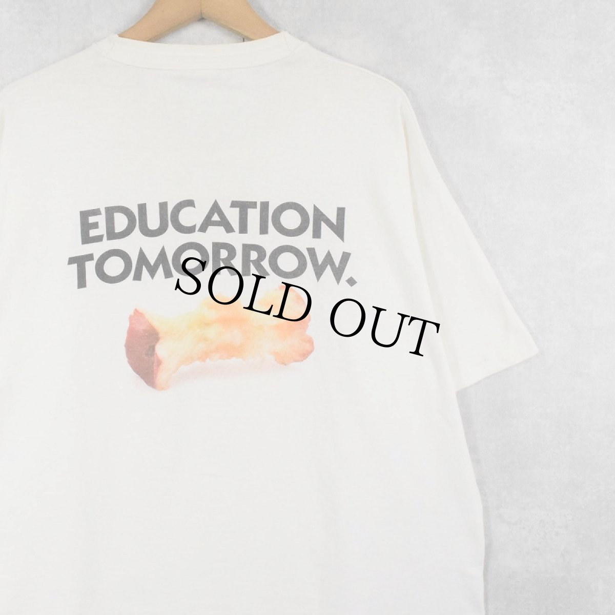 画像2: 90's CANADA製 "EDUCATION TODAY." フルーツプリントTシャツ XL (2)