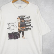 画像1: Edward Gorey "SO MANY BOOKD; SO LITTLE TIME." イラストプリントTシャツ XL (1)