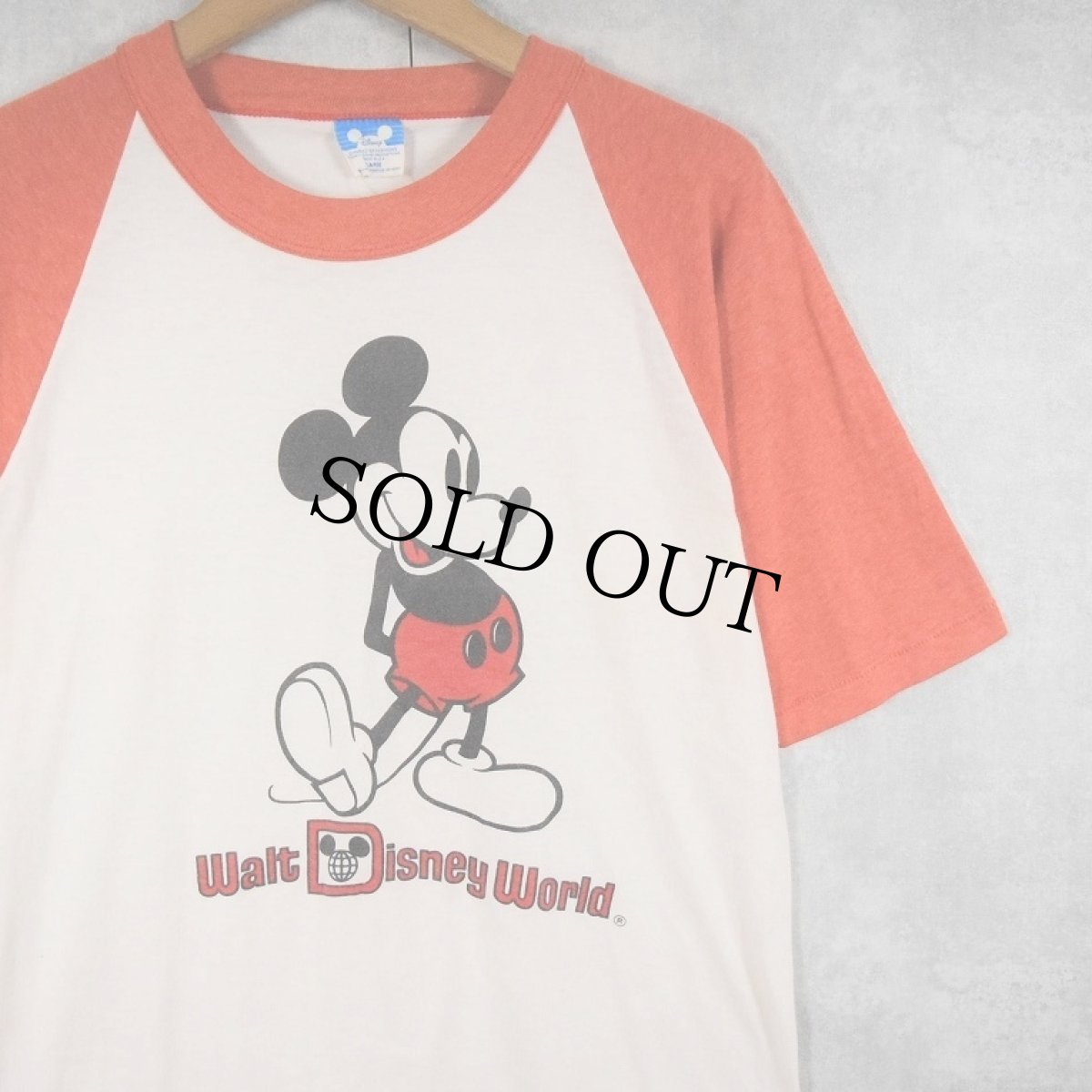 画像1: 80's Walt Disney World USA製 "MICKEY MOUSE" キャラクタープリントラグランTシャツ L (1)