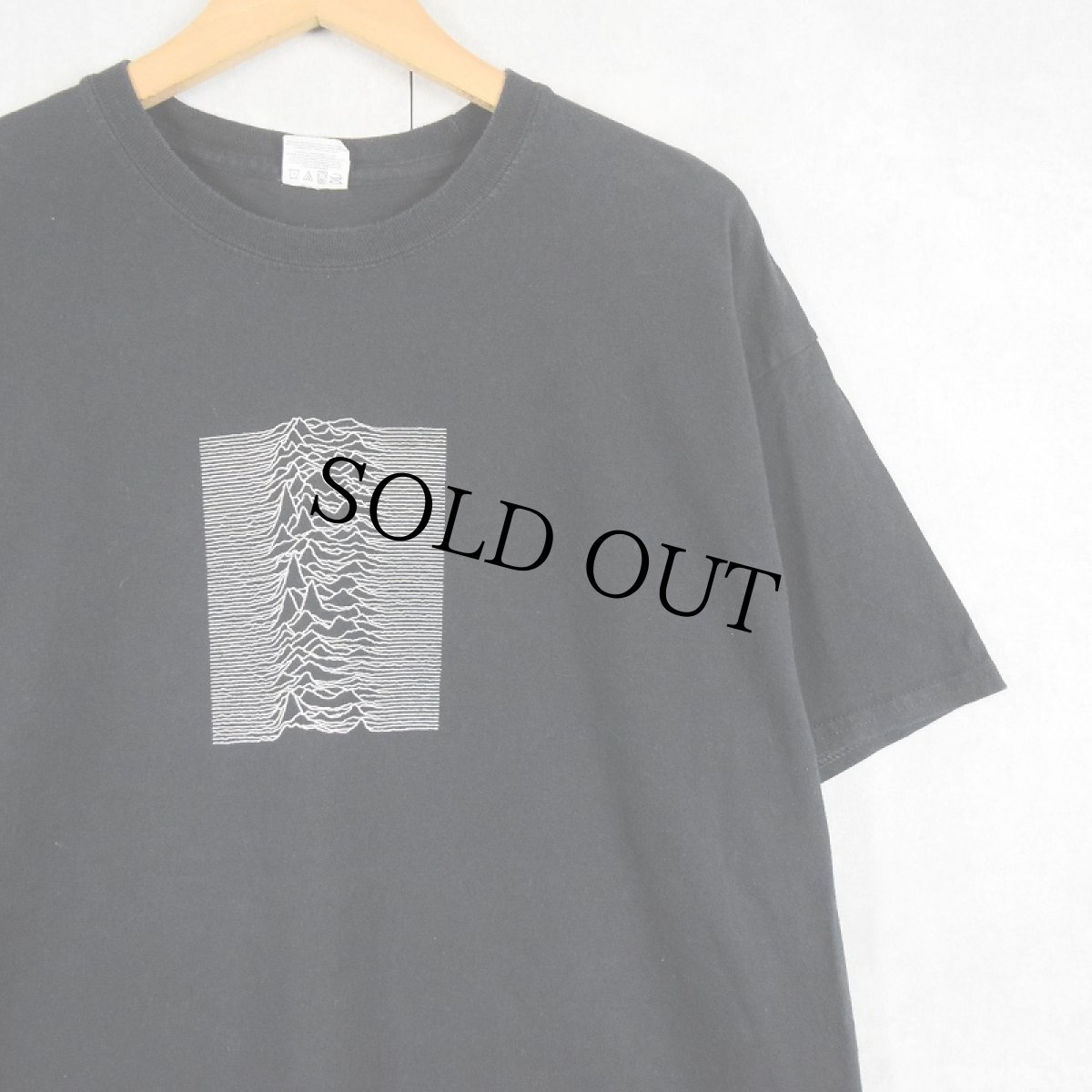 画像1: JOY DIVISION "Unknown Pleasures" ポストパンクバンドTシャツ BLACK XL (1)