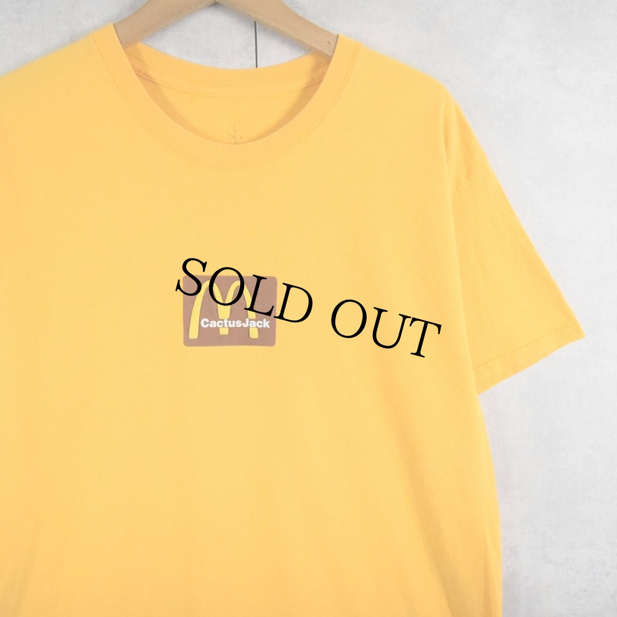 画像1: Cactus Jack×McDonald's ロゴプリント ヒップホップTシャツ M (1)