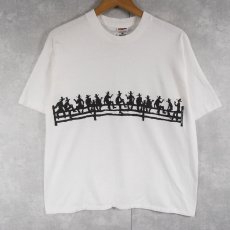 画像1: 90's CANADA製 "Austin Cotton" カウボーイプリントTシャツ L (1)