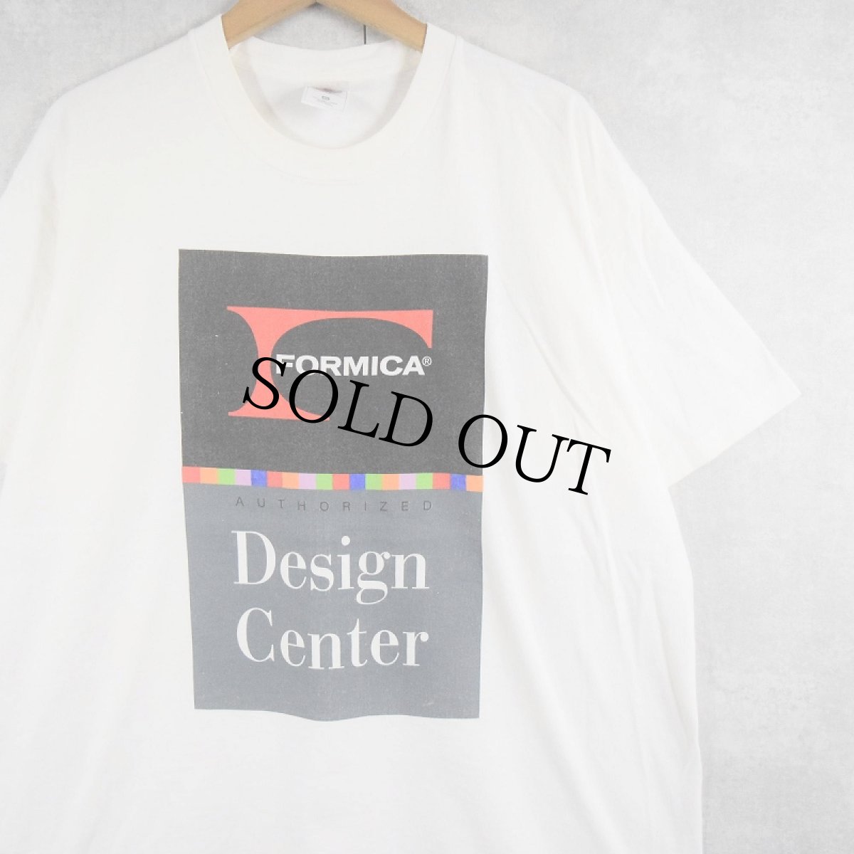 画像1: 90's FORMICA USA製 "Design Center" 建材製造企業プリントTシャツ XL (1)
