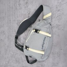 画像1: 2015SS Patagonia Atom Sling 8L ボディバッグ (1)