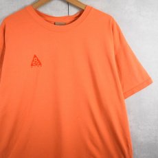 画像1: NIKE ACG ロゴ刺繍Tシャツ L (1)