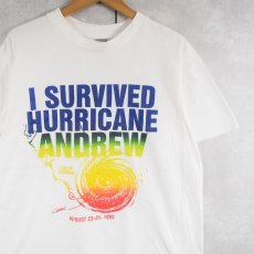 画像1: 90's NIKE 銀タグ USA製 "I SURVIVED HURRICANE ANDREW" プリントTシャツ L (1)