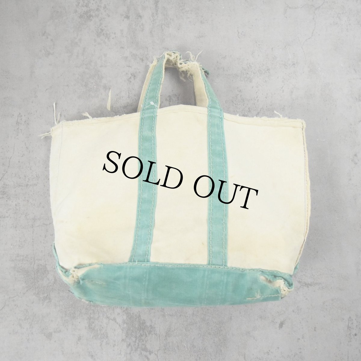 画像1: 70〜80's L.L.Bean "BOAT AND TOTE" キャンバストートバッグ MEDIUM (1)