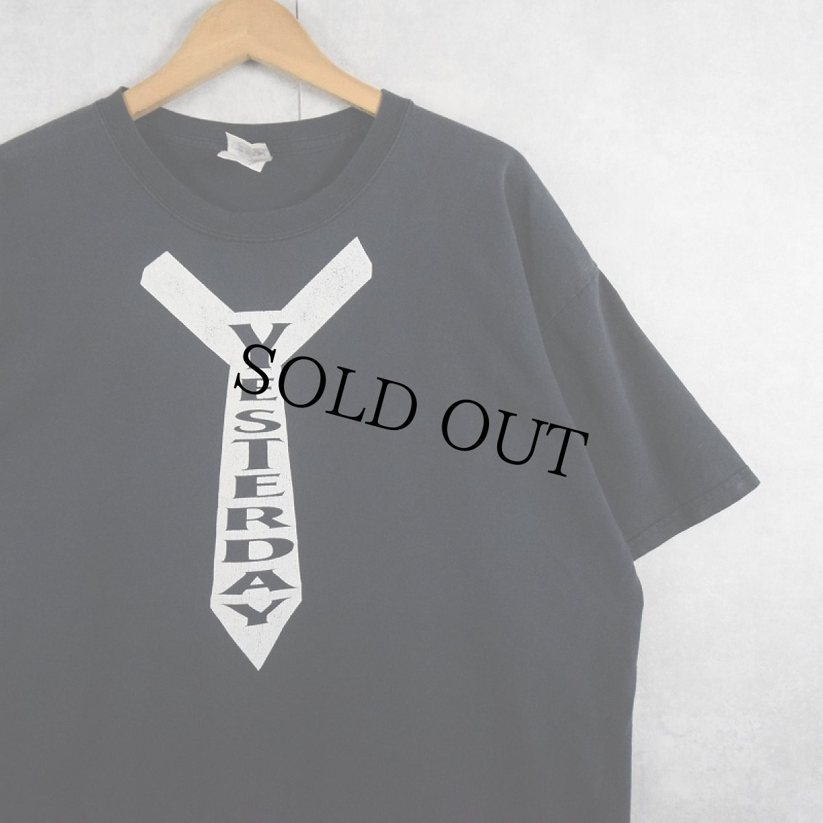 画像1: 2000's BEATLES TRIBUTE BAND "YESTERDAY" プリントTシャツ BLACK XL (1)