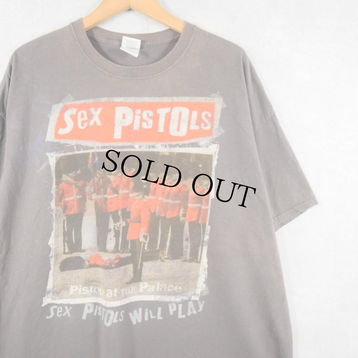 画像1: 2014 Sex Pistols "Pistols At The Palace" パンクロックバンドプリントTシャツ 2XL (1)