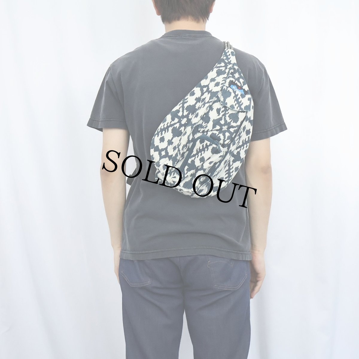 画像2: KAVU スリングバッグ (2)