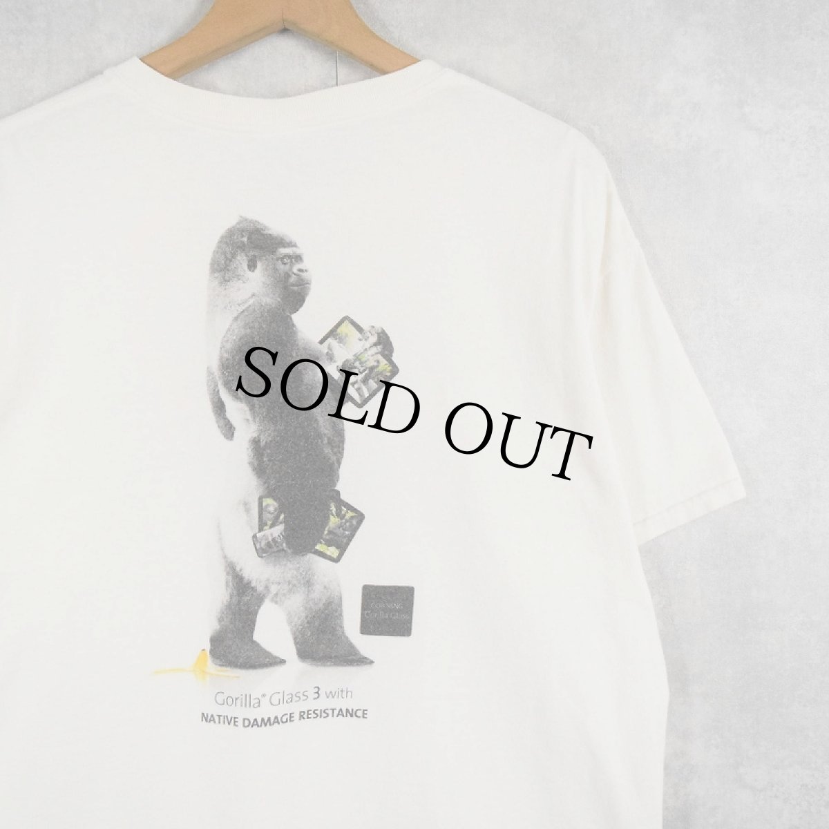 画像1: CORNING Gorilla Glass 3 "Tough evolved" 企業プリントTシャツ L (1)
