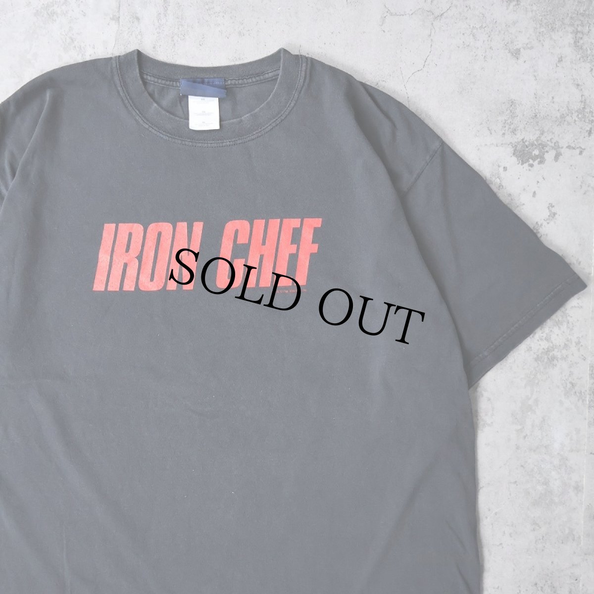 画像1: 90〜2000's Fuji Television "IRON CHEF" バラエティ番組 プリントTシャツ XL (1)