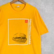 画像1: McDonald's "Crispy Chicken Sandwich" ハンバーガーショップ プリントTシャツ XL (1)