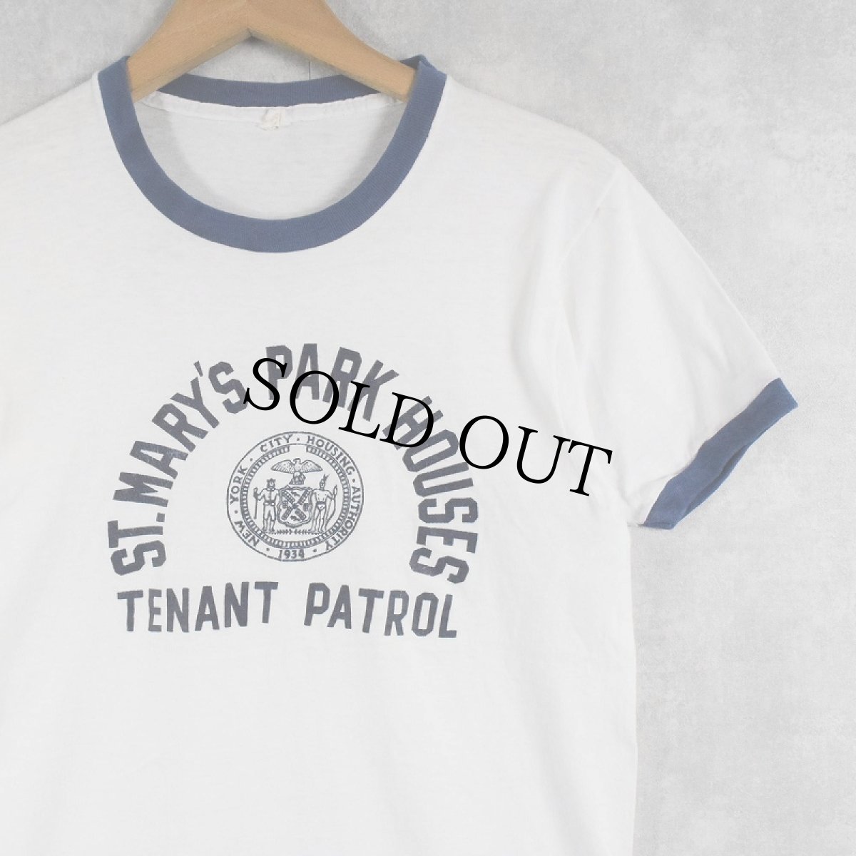 画像1: 60's〜 USA製 "ST.MARY'S PARK HOUSES TENANT PATROL" プリントリンガーTシャツ L (1)