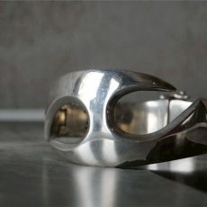 画像1: MEXICO Silver Bangle by "Sigi Pineda" (1)