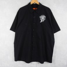 画像2: GasMonkey カスタムカーショップ ロゴワッペン付き コットン×ポリエステルワークシャツ BLACK XXL (2)