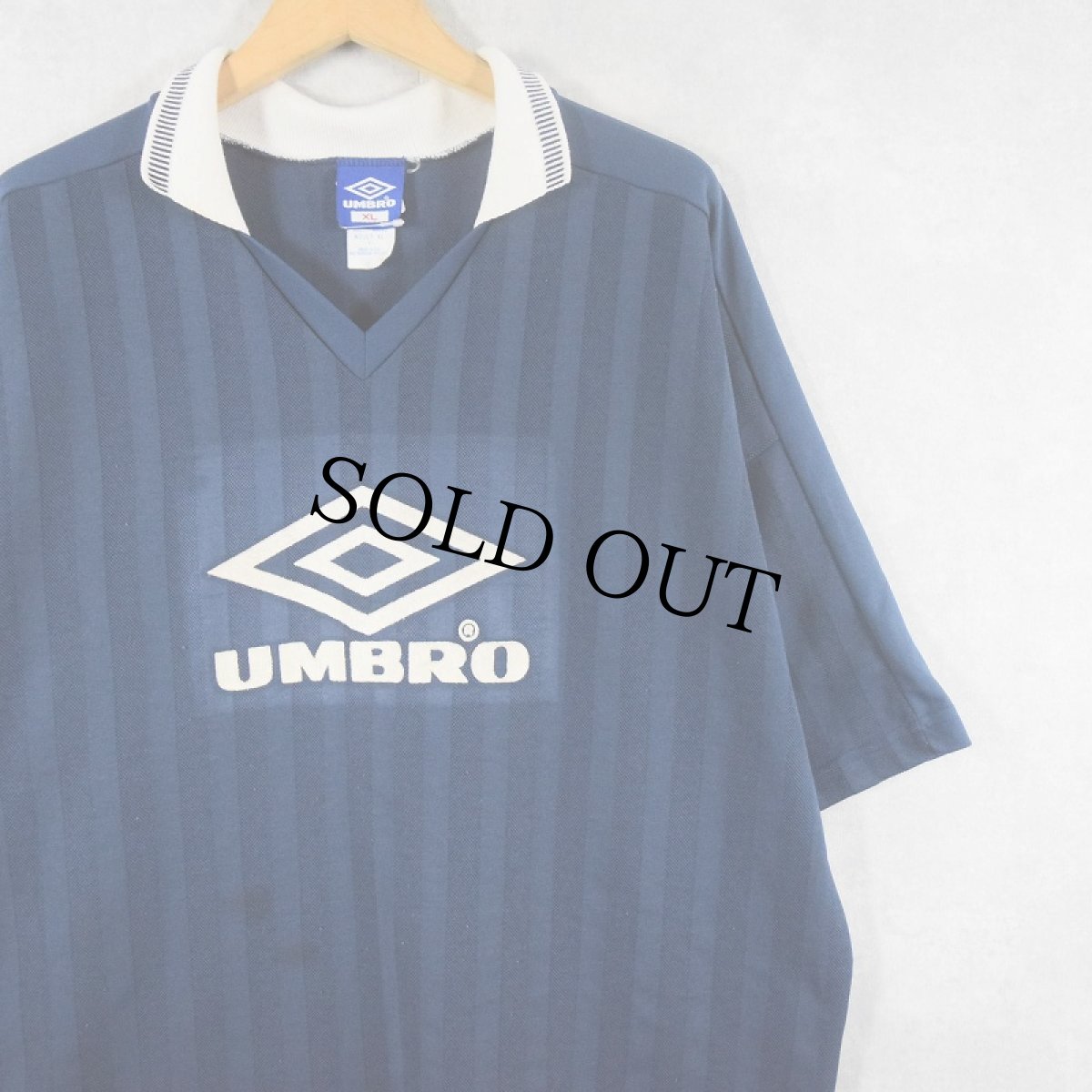 画像1: 90's UMBRO USA製 フロッキープリント ゲームシャツ NAVY XL (1)