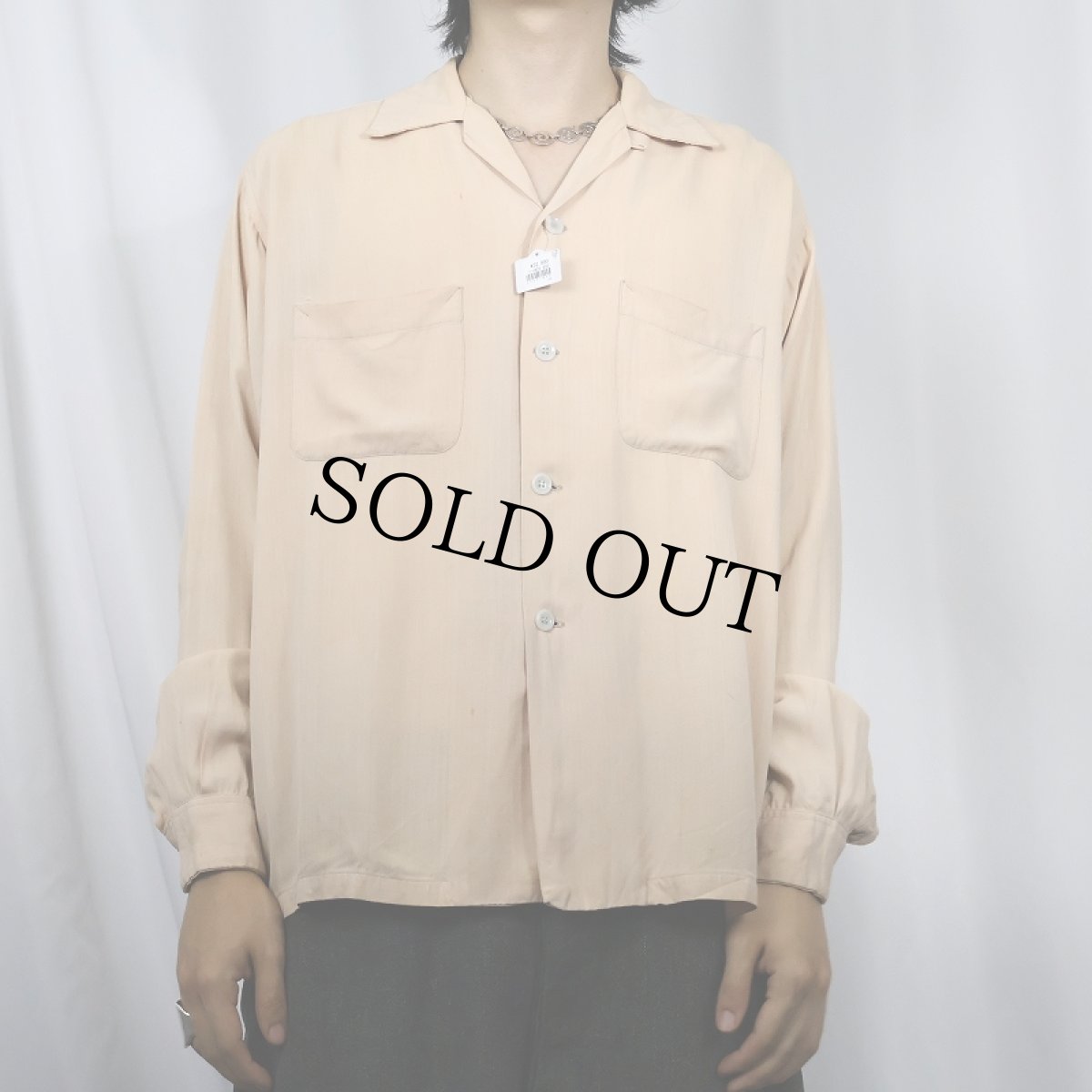 画像2: 〜60's USA製 レーヨンオープンカラーシャツ M (2)