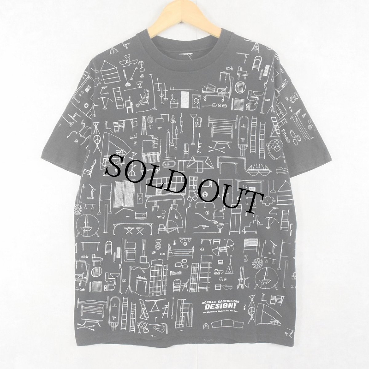 画像1: 90's ACHILLE CASTIGLIONI DESIGN by MoMA インテリア柄 マルチプリントTシャツ BLACK (1)
