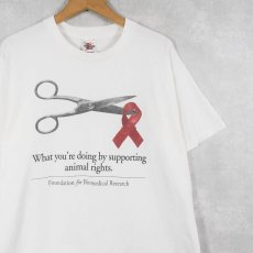 画像1: 90's RED RIBBON USA製 "What you're by supporting animal rights." メッセージプリントTシャツ L (1)