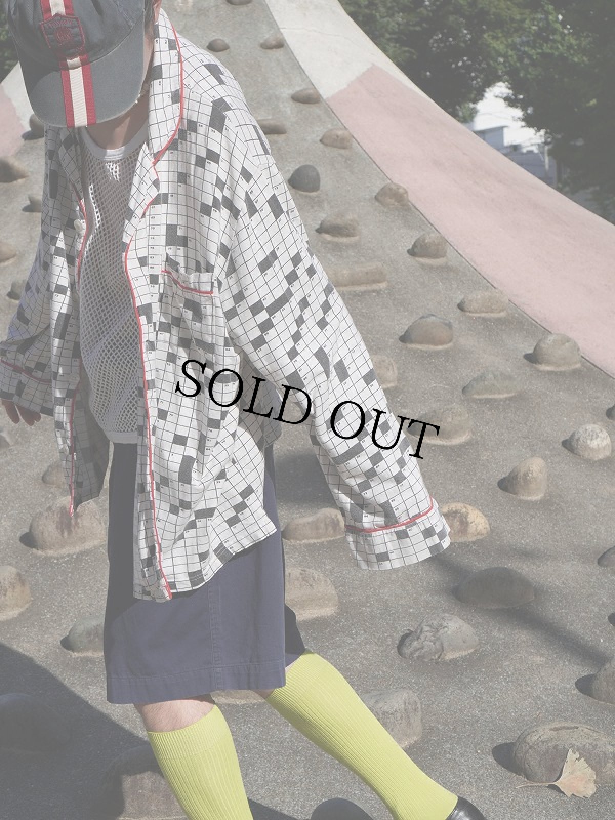 画像2: pajamagram クロスワード柄 コットンパジャマシャツ (2)