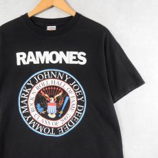 画像1: 2000's RAMONES パンクロックバンド プリントTシャツ BLACK L (1)