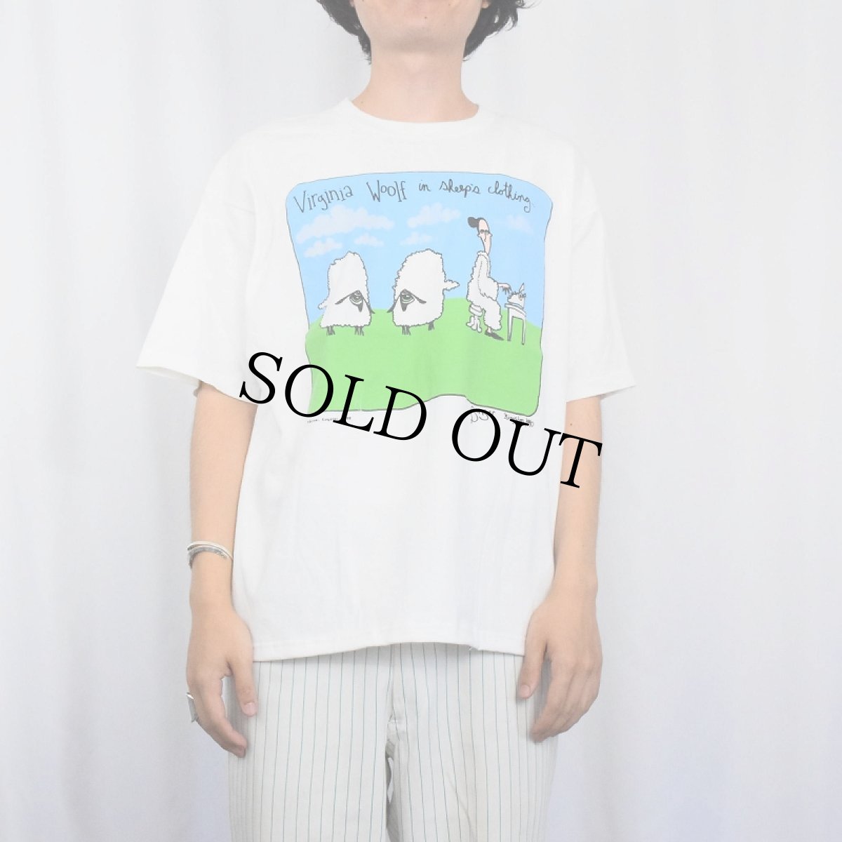 画像2: 90's Bunser Kingston CANADA製 "Virginia Woolf in sheep's clothing" イラストプリントTシャツ XL (2)