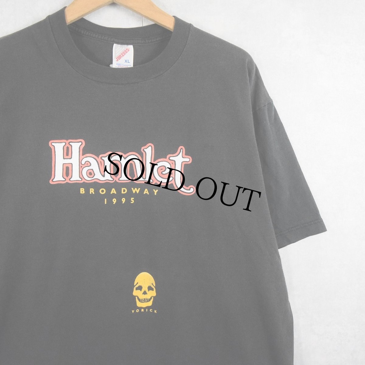 画像1: 【SALE】 90's USA製 "Hamlet BROADWAY 1995" ミュージカルプリントTシャツ BLACK XL (1)
