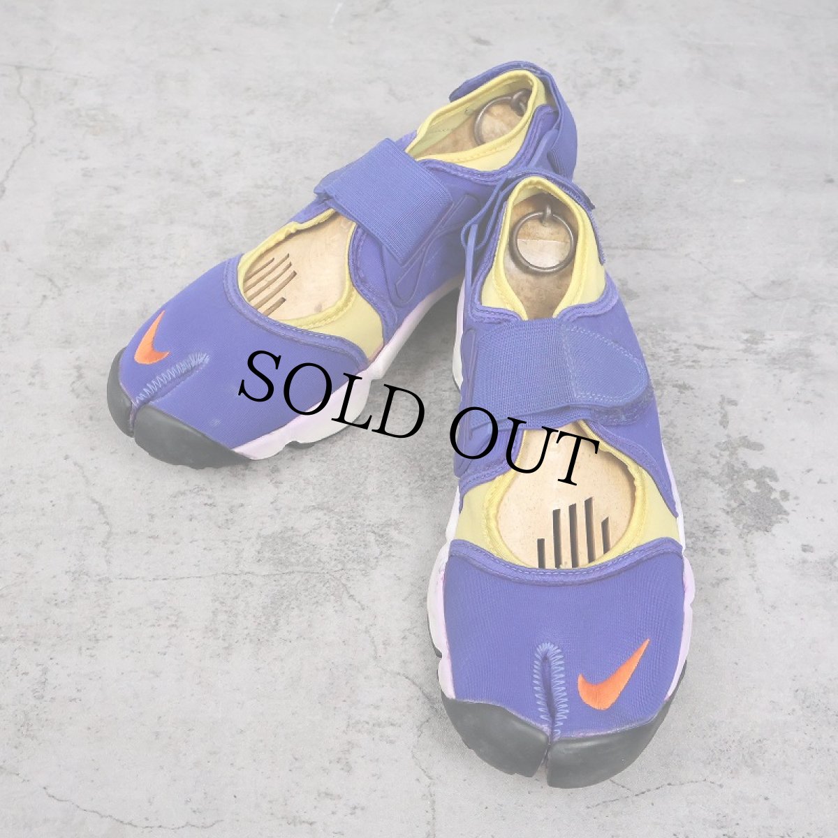 画像1: 90's NIKE AIR RIFT TAIWAN製 ランニングシューズ 26cm (1)