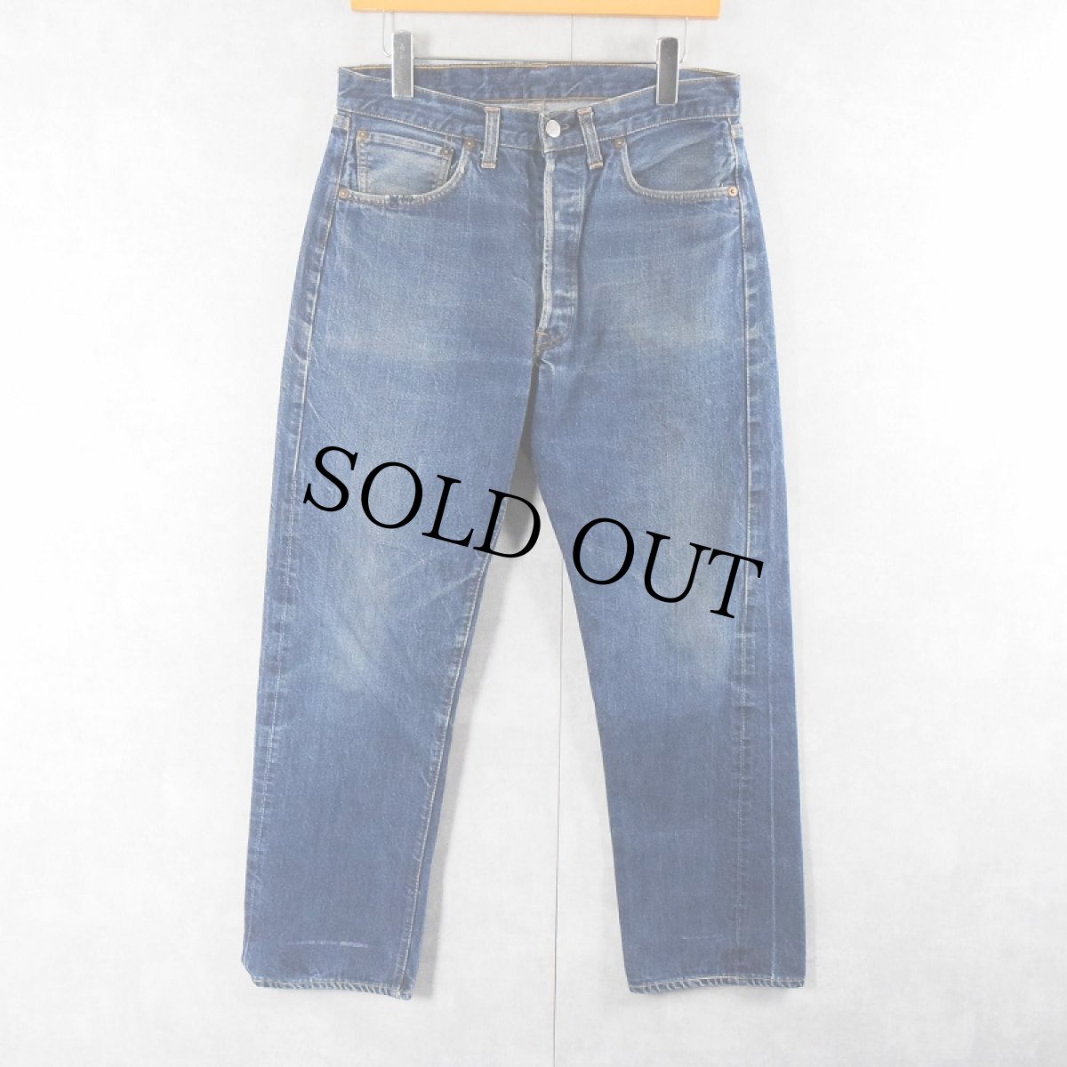 画像1: 60~70's LEVI'S 501 BIGE デニムパンツ W32 (1)
