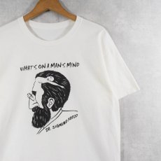 画像1: Sigmund Freud "WHAT'S ON A MAN'S MIND" 騙し絵アートプリントTシャツ (1)