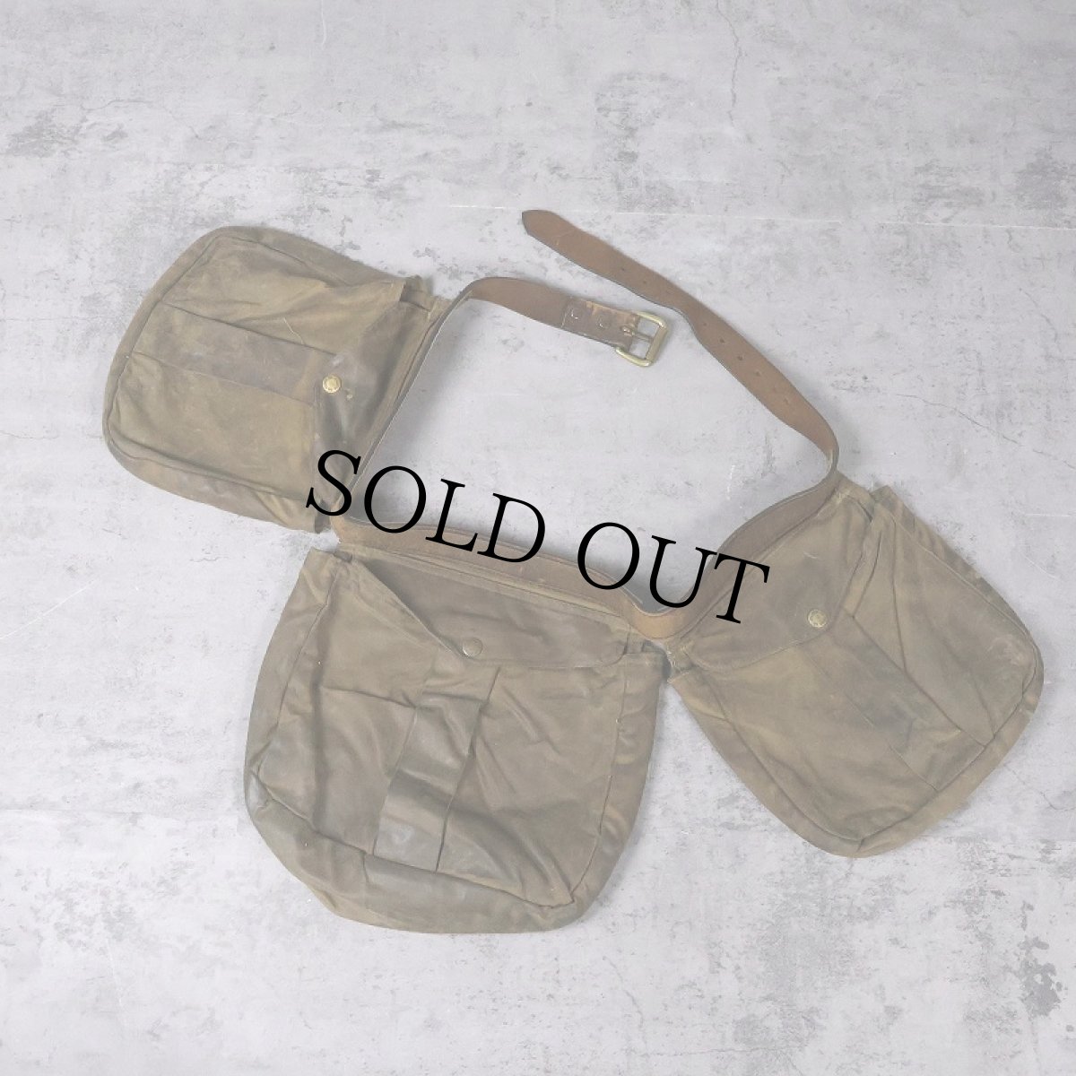 画像1: FILSON ティンクロス オイルド シューティングバッグ (1)