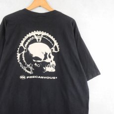 画像1: 90's PRECARYOUS USA製 サイクリングウェアメーカー スカルプリントTシャツ XXL (1)