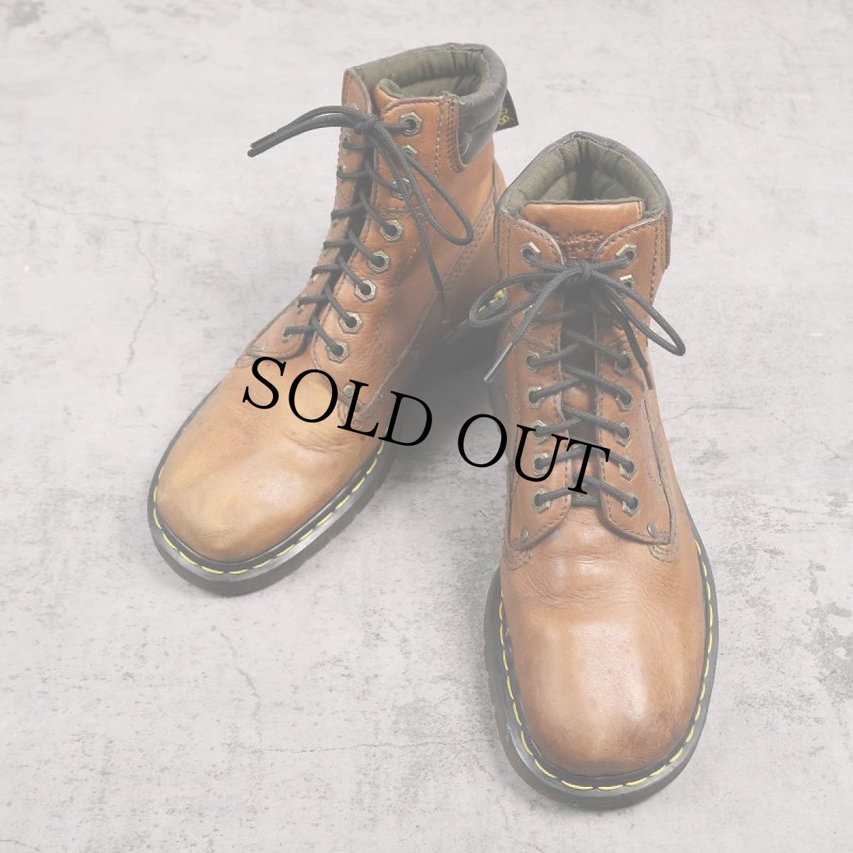 画像1: Dr.Martens ENGLAND製 "8A24" レザーブーツ BROWN 27.5cm (1)
