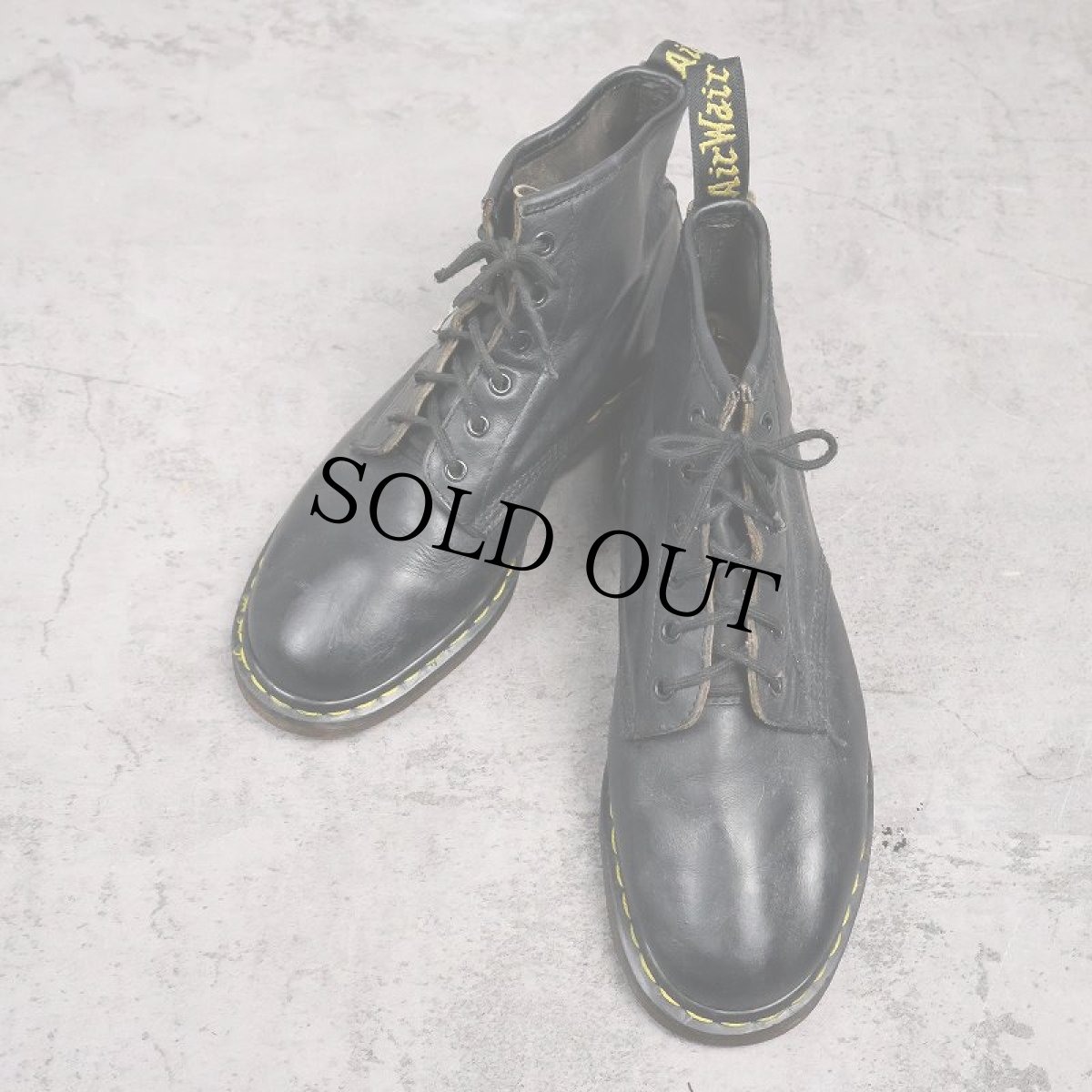 画像1: Dr.Martens ENGLAND製 6ホール レザーブーツ BLACK 28cm (1)