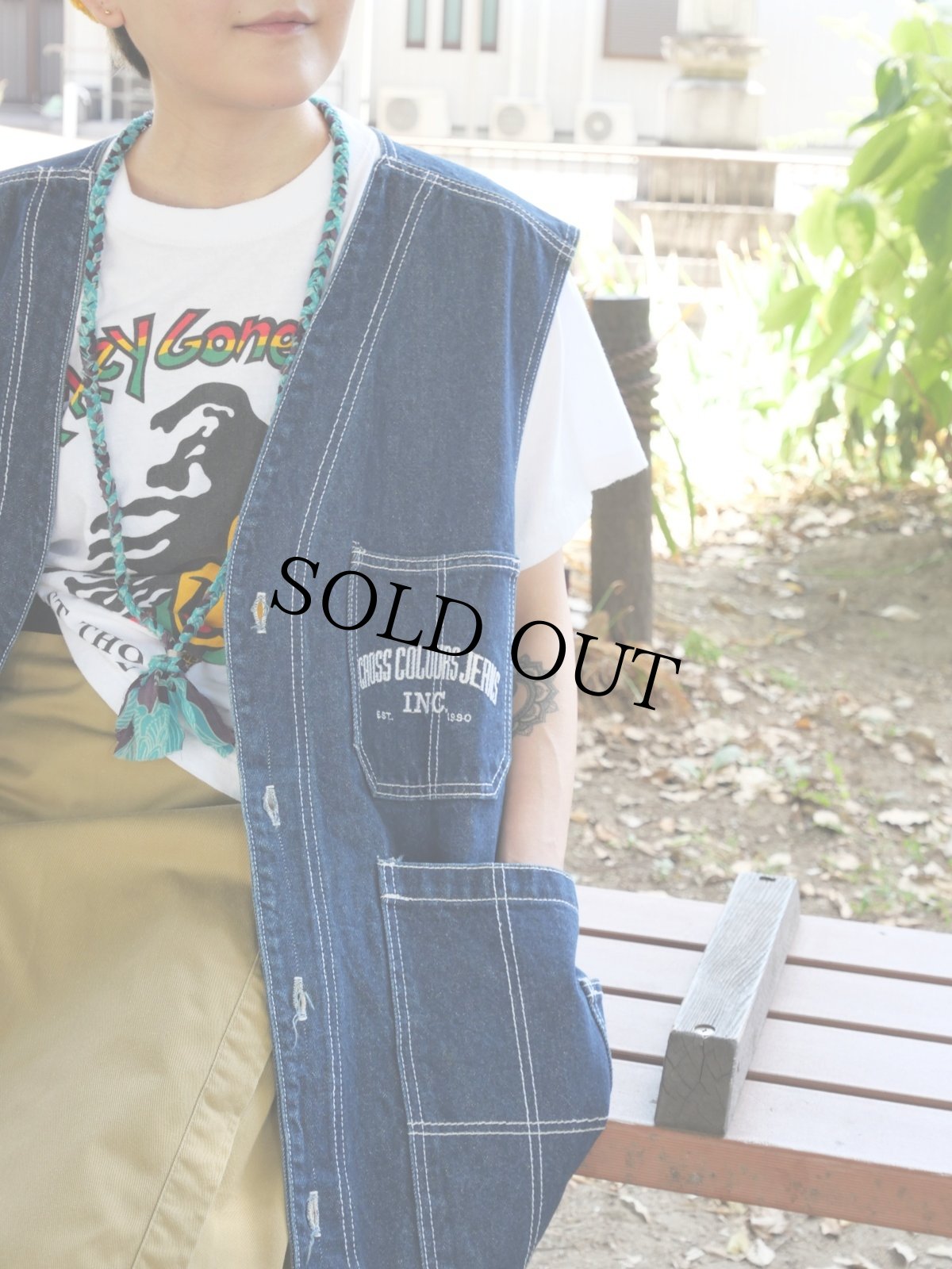 画像2: 90's CROSS COLOURS USA製 デニムベスト SIZE2 (2)