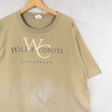 画像1: 90's WILE E. COYOTE USA製 "Calvin Klein" パロディプリントＴシャツ XL (1)