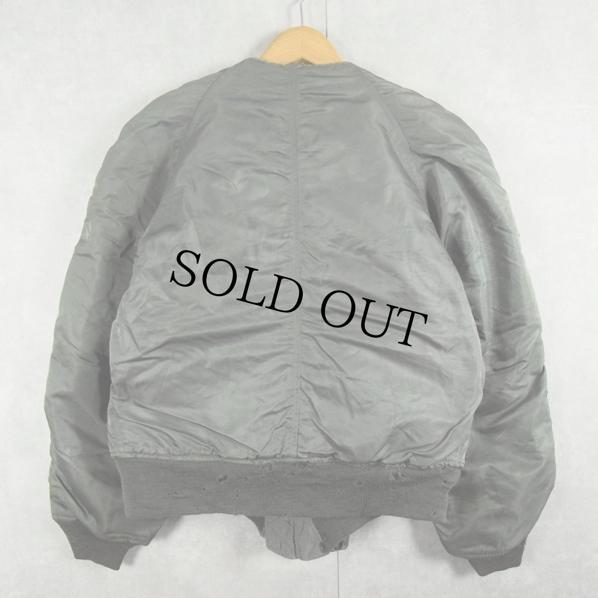 画像2: 50's U.S.AIR FORCE N-2B "CUT OFF" フライトジャケット MEDIUM (2)