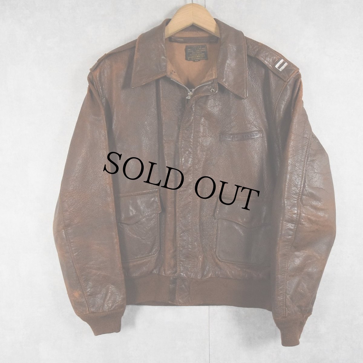 画像1: 40's U.S.ARMY AIR FORCE A-2 "BRONCO社製"レザーフライトジャケット SIZE42 (1)