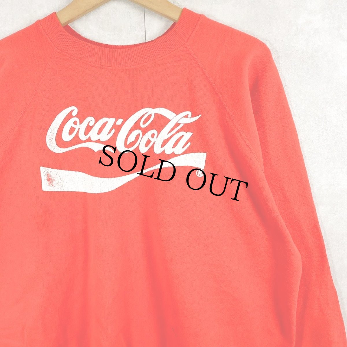 画像1: 80's Coca-Cola USA製 飲料メーカー ロゴプリント ラグランスウェット L (1)