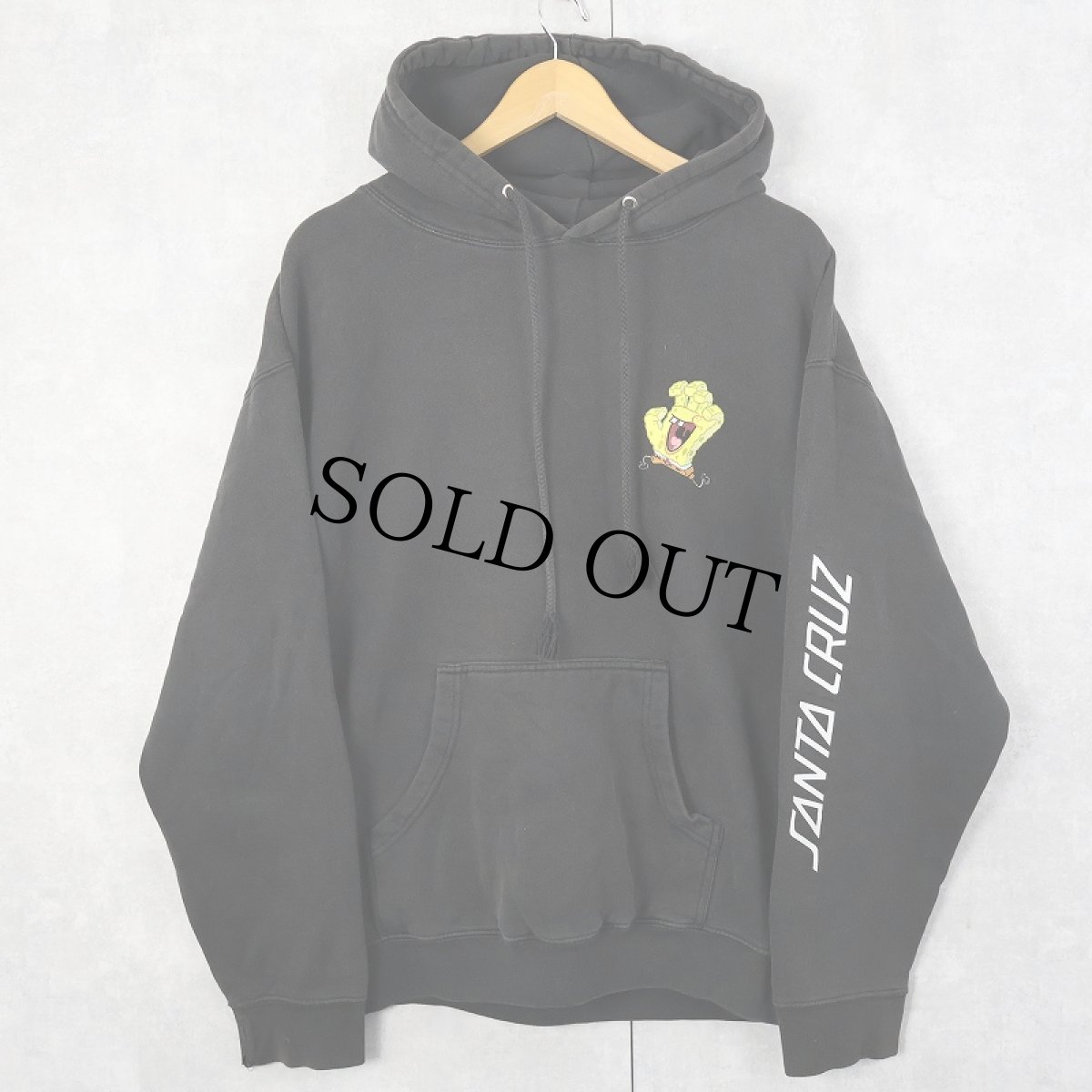 画像2: SANTA CRUZ × NICKELODEON "SPONGEBOB" キャラクタープリントスウェットフーディー BLACK L (2)