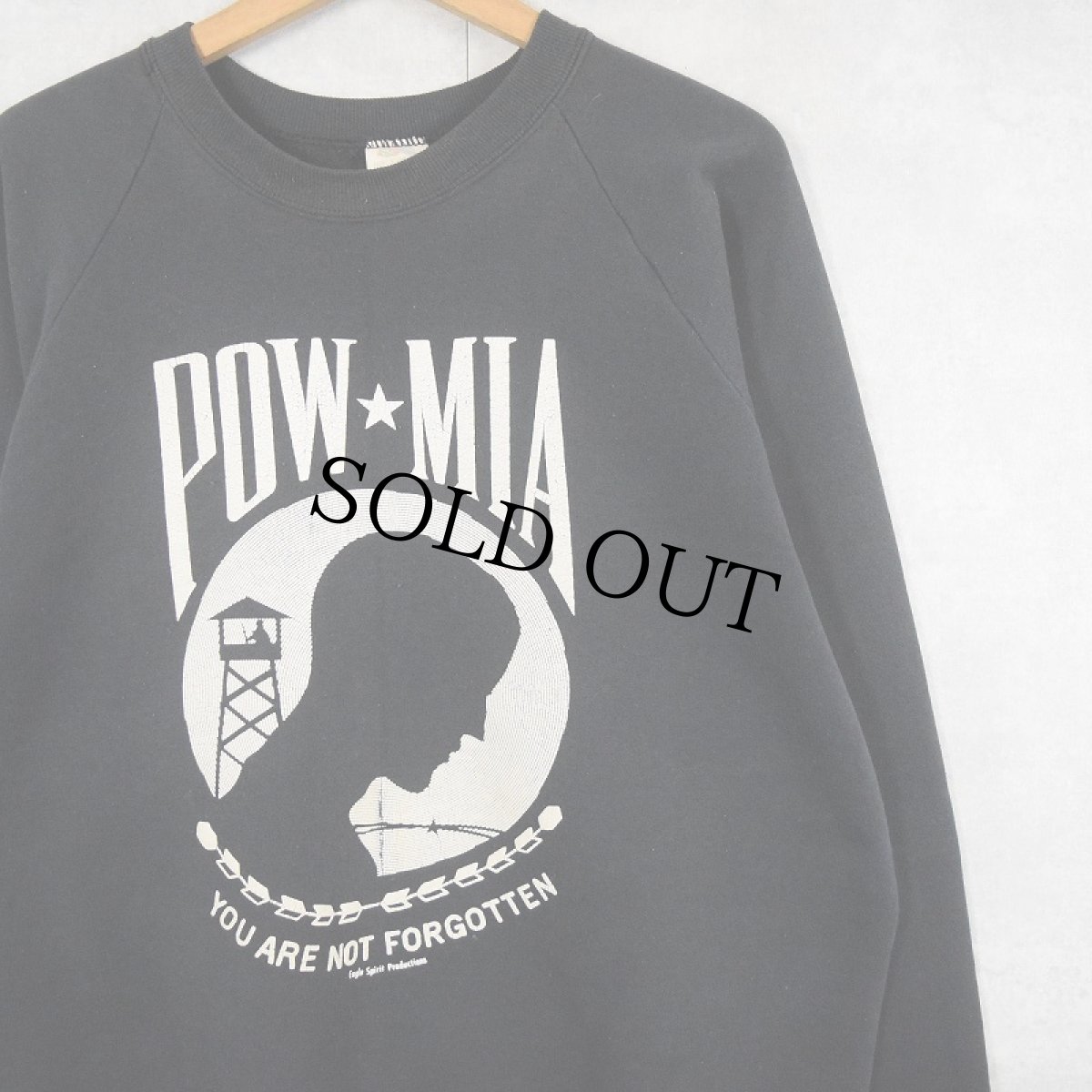 画像1: 90's USA製 "POW MIA" 兵士追悼プリントラグランスウェット BLACK XL (1)