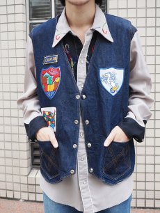 画像1: 60's〜 ワッペン付き デニムベスト (1)