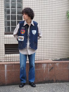 画像4: 60's〜 ワッペン付き デニムベスト (4)