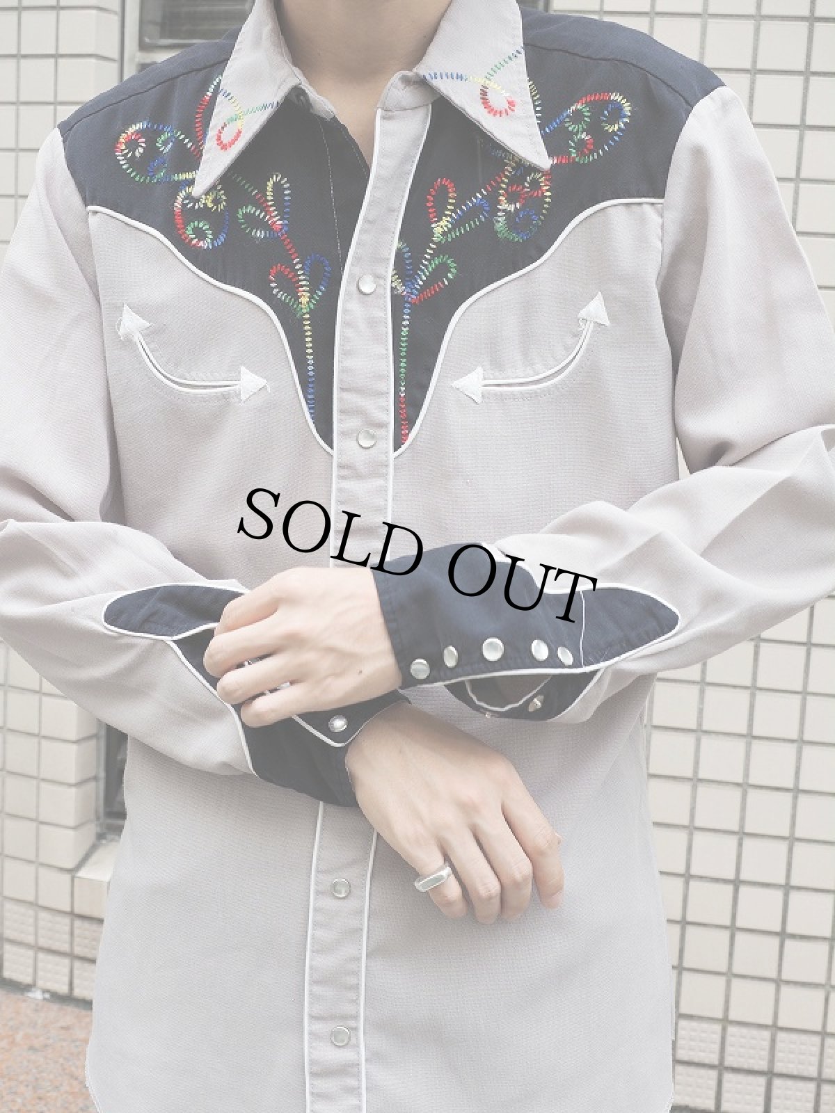 画像1: 70's H BAR C 刺繍入り レーヨンウエスタンシャツ (1)