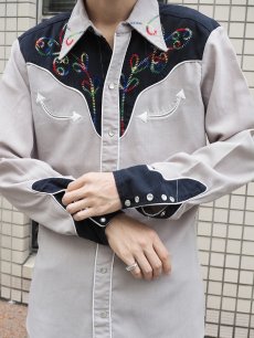画像1: 70's H BAR C 刺繍入り レーヨンウエスタンシャツ (1)